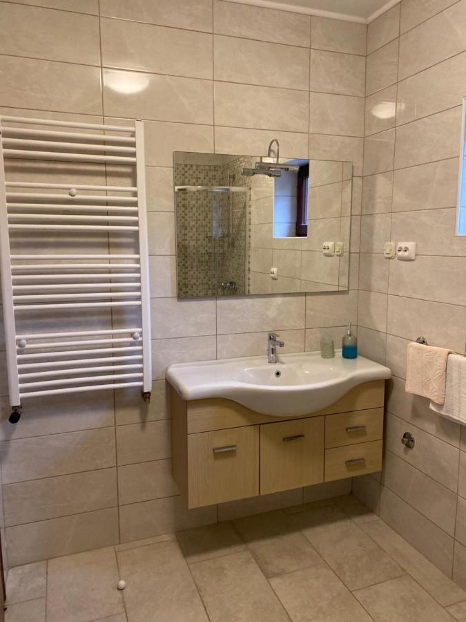 Apartment Mare Krk Milohnici Exterior photo